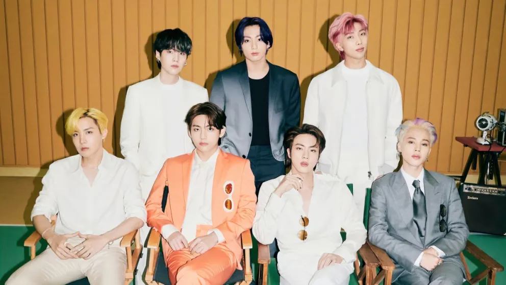 Esta es la impactante razón por la que Rosalia y J-Hope de BTS compartieron una foto juntos 