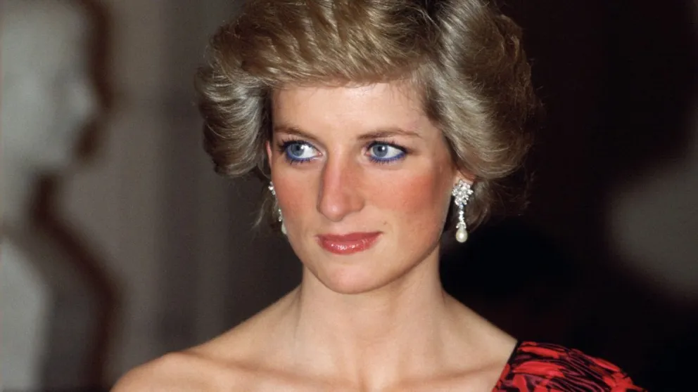 Lady Di: la polémica forma que encontró para pasar por encima de las órdenes de la reina Isabel II