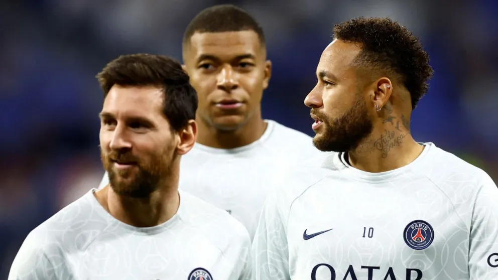 La rompió en el Mundial de Qatar y llegaría al PSG para acompañar a Lionel Messi