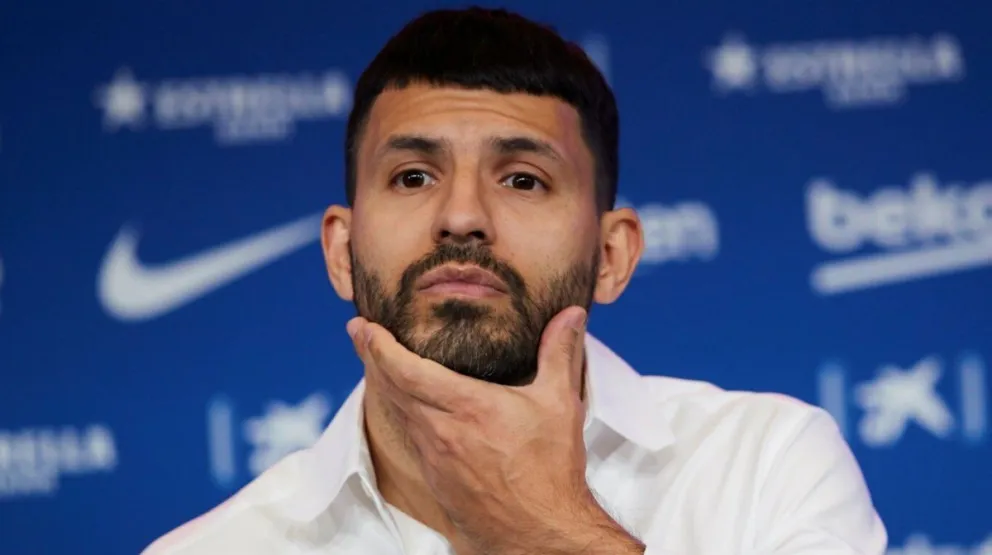 Esto es lo que le dará el Kun Agüero a Lionel Messi para tratar de convencerlo de jugar en Ecuador