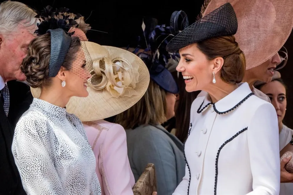 Estos son los ostentosos looks de Kate Middleton y la reina Letizia que marcan tendencia