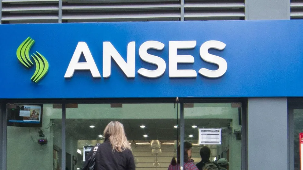 La ANSES prepara el primer aumento del año para jubilados y pensionados