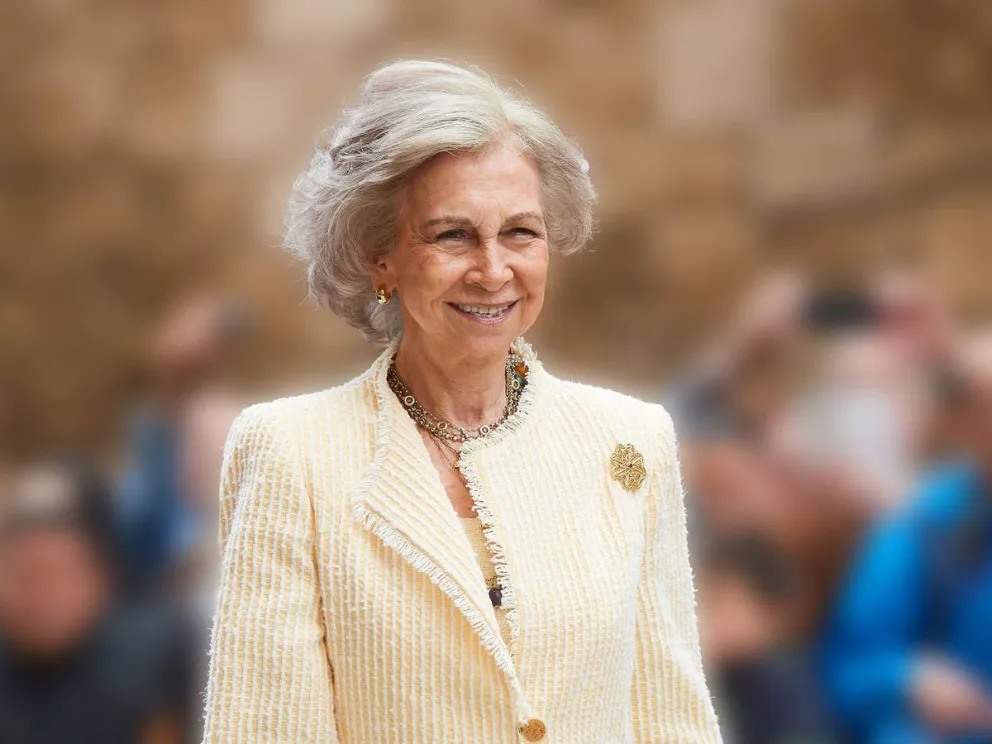 La reina Sofía deslumbró en Estados Unidos con este extravagante y colorido look: Letizia opacada