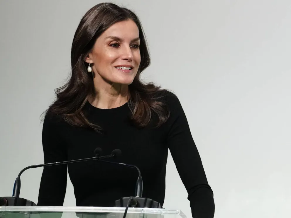El desopilante gesto que dejó mal parada a Letizia, en medio de la interpretación del himno de España