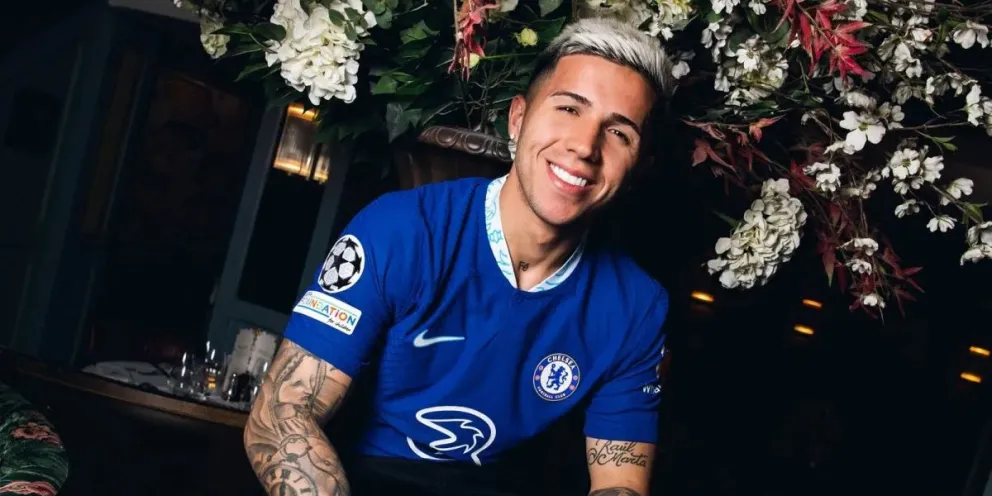 Enzo Fernández acusado de traidor y víctima de fuertes críticas por su llegada al Chelsea