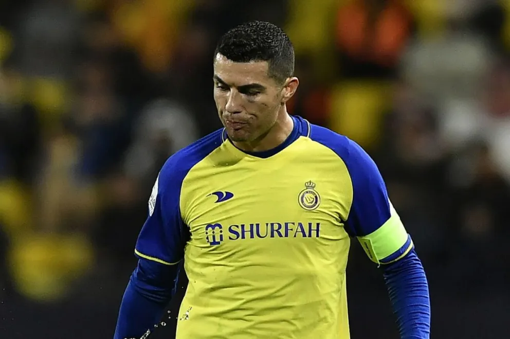 Luego de las críticas al equipo, Cristiano Ronaldo anotó su primer gol  en Al-Nassr para lograr un agónico empate