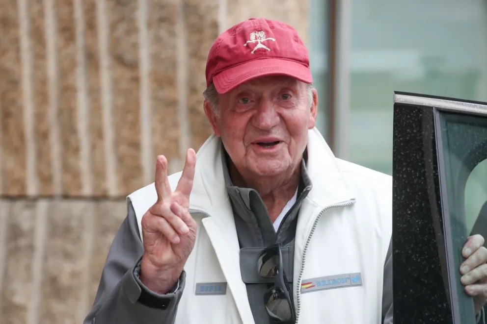 Juan Carlos I en la mira: la verdadera razón del viaje Sanxenxo, no fue por las regatas, ni por salud