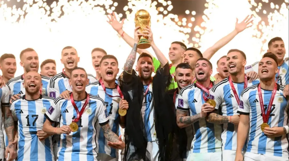 El argentino campeón del mundo que podría unirse a Julián Álvarez en el Manchester City