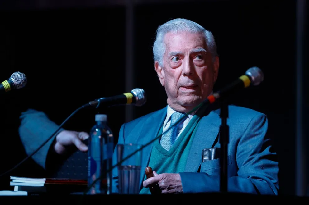 Mario Vargas Llosa, "el pichula veloz": lejos de Isabel Preysler y otra vez muy cerca de su ex Patricia