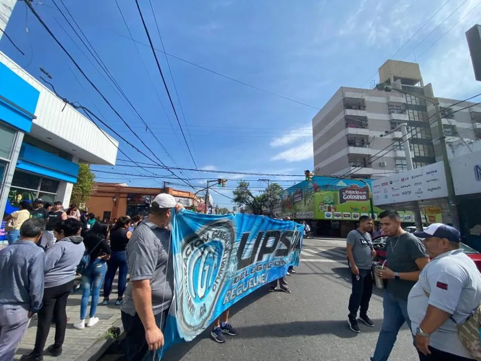 La empresa sponsor oficial de GYT denunciada por precarización laboral     