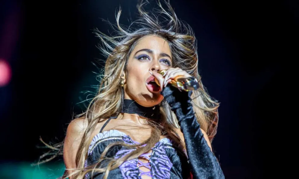 Increíble: Tini Stoessel revienta el Auditorio Nacional con 10 mil asistentes