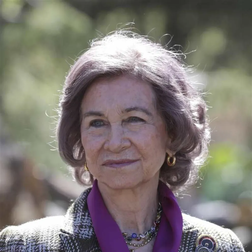 De esta manera reapareció la reina Sofía, en el medio del dolor, tras la partida de Felipe VI
