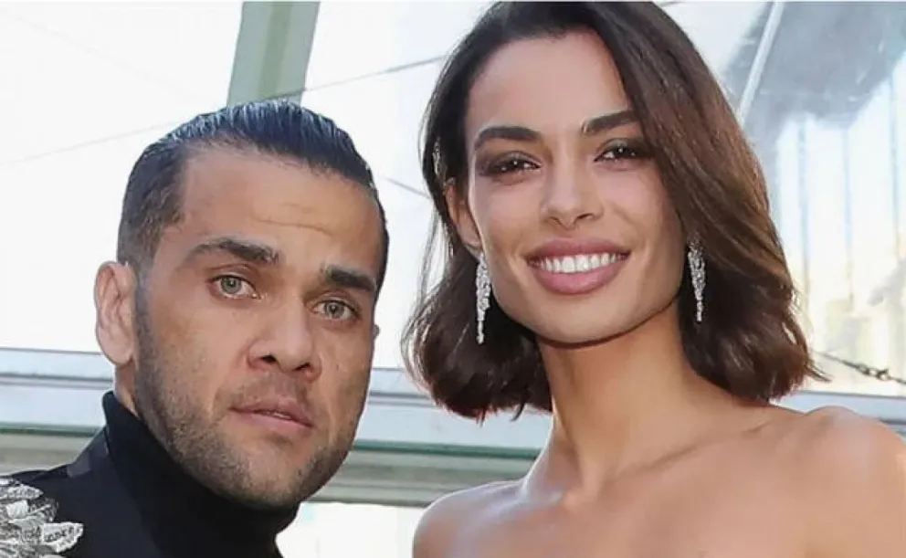 La relación entre Joana Sanz y Dani Alves está quebrada: en estas fotos se reveló el lugar a donde huyó