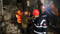 Terremoto en Turquía: rescataron a un nene de 3 años que estuvo 22 horas bajo los escombros