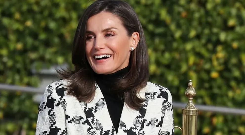 Descubre los trucos de la reina Letizia de España para lograr un maquillaje luminoso