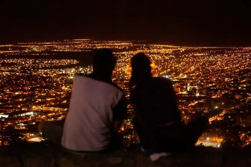 Regresa el “Cine bajo las estrellas” a la cima del Cerro San Bernardo