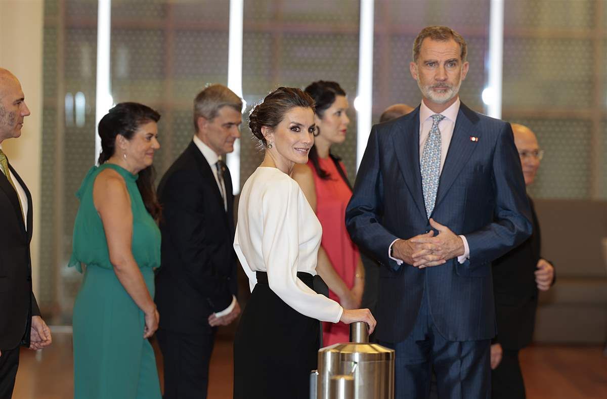 Reina Letizia junto a Felipe VI.