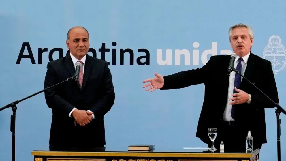 Alberto Fernández confirmó que Juan Manzur dejará el gabinete para competir en las elecciones en Tucumán