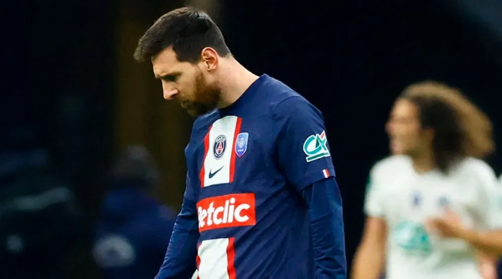 Tras el fracaso en la Copa de Francia, la hinchada del PSG apuntó contra un jugador: no es Lionel Messi