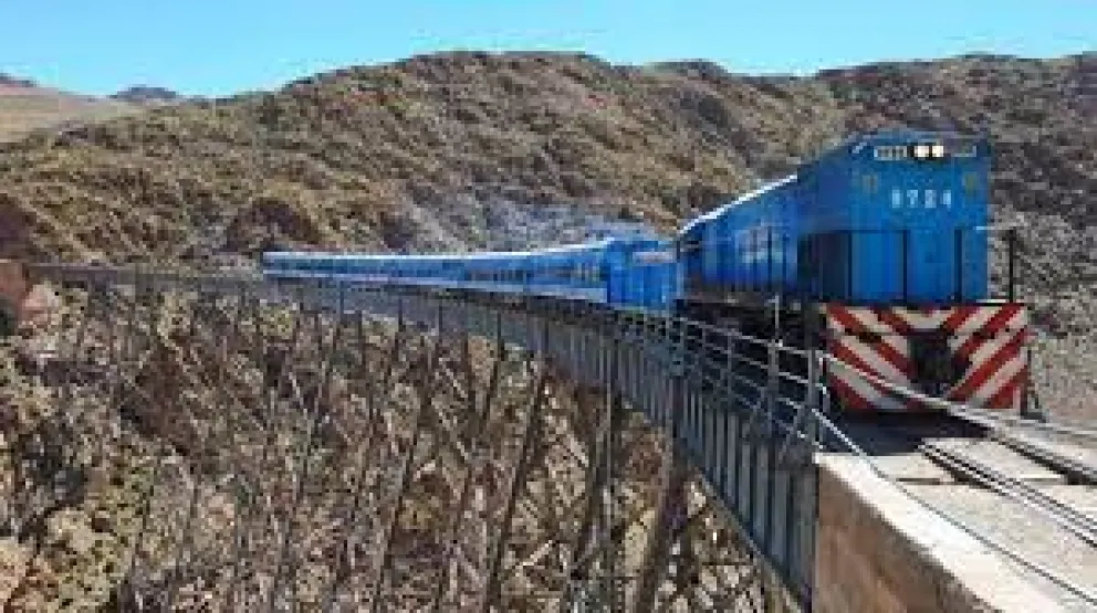 Tren a las nubes