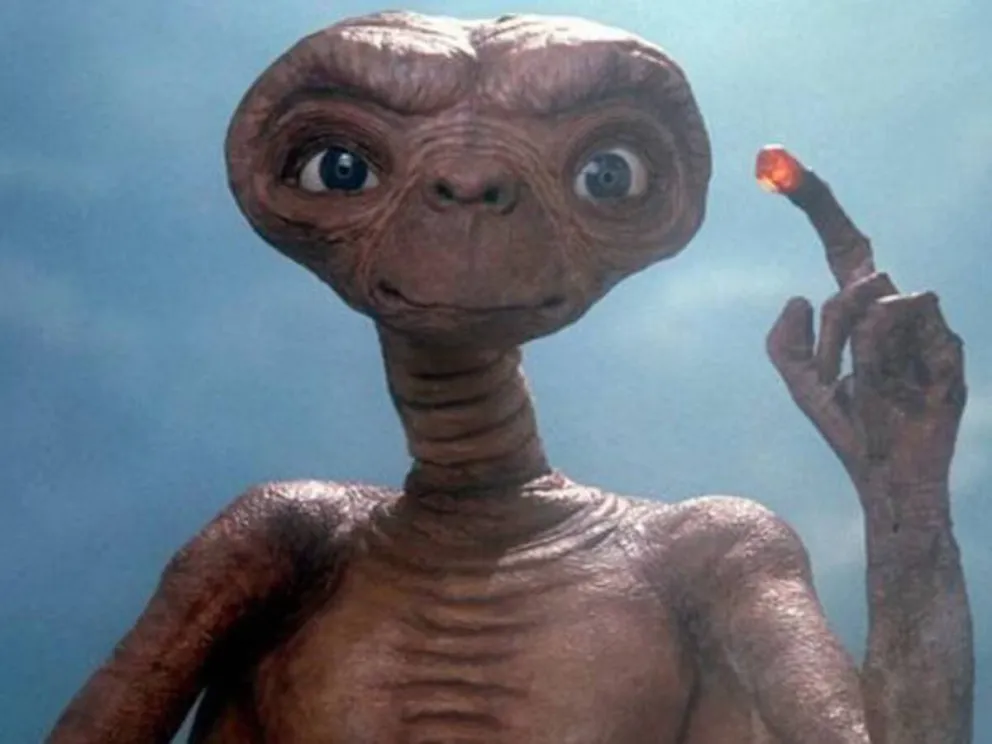 Conocé los detalles de la entrevista con un alienígena del Área 51