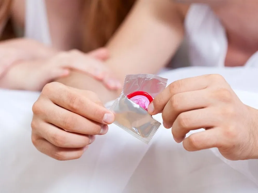 Este 13 de febrero es el Día Mundial del Preservativo: aquí todo lo que tenés que saber sobre su uso 