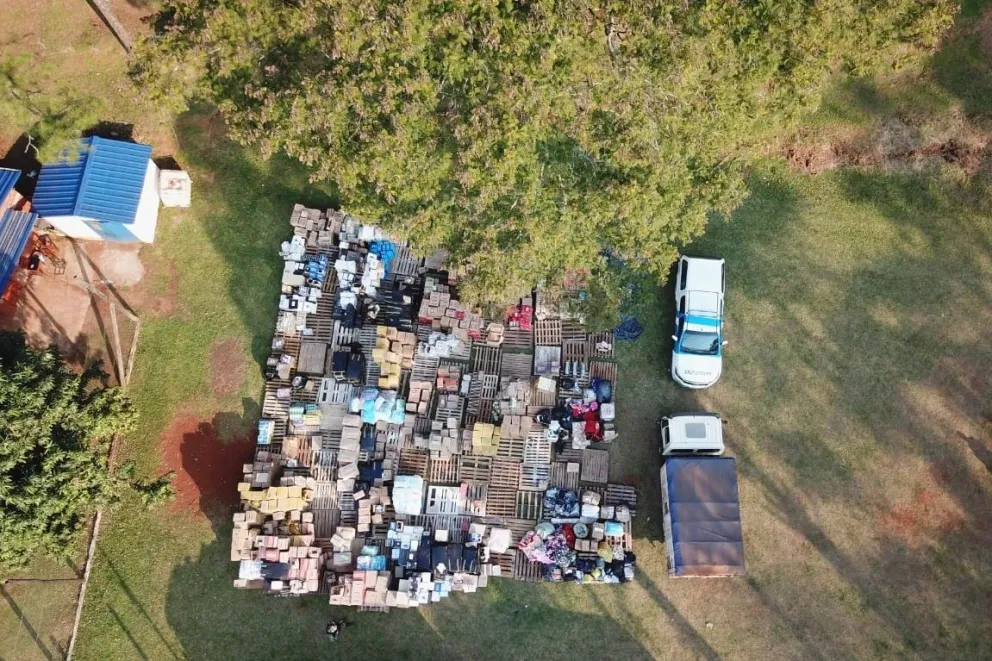 Retienen mercadería de contrabando y coca valuada en 53 millones de pesos que salía de Salta