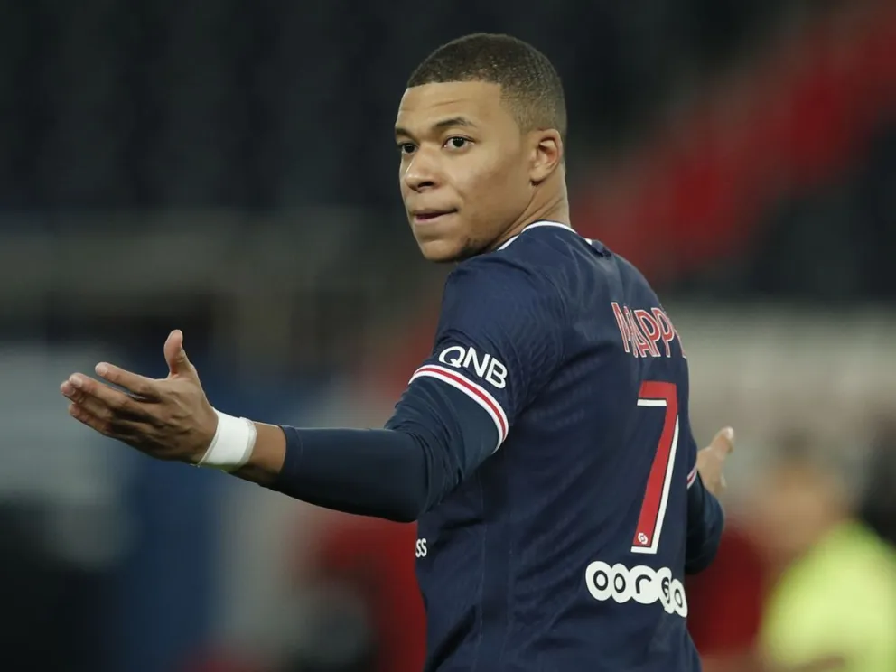 La madre y representante de Kylian Mbappé le advierte esto sobre Haaland: el Real Madrid alerta 