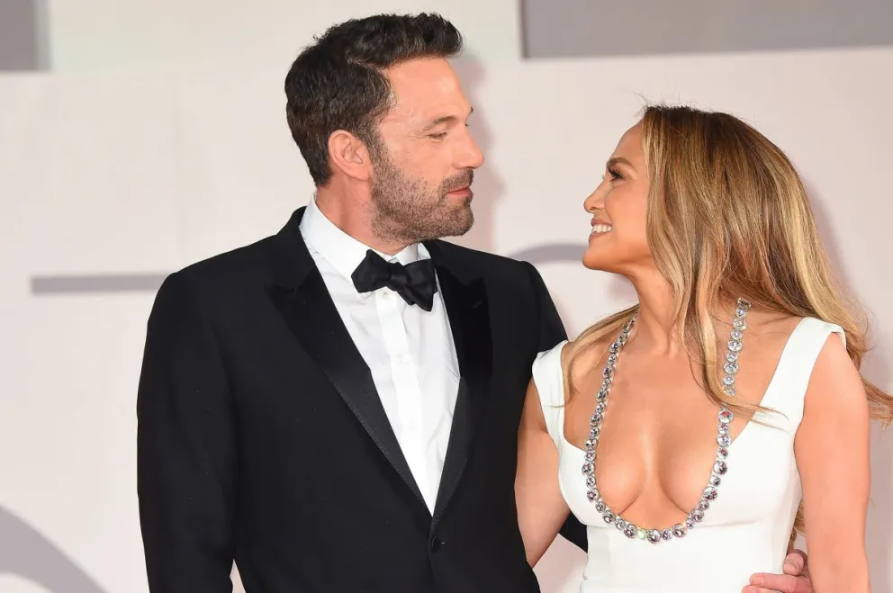 Indignación: Jennifer López presume nuevo y ostentoso bar mientras Ben Affleck sufre de alcoholismo 