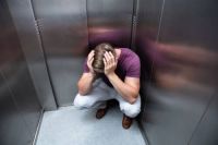 A causa de un corte de luz, un grupo de personas debió ser rescatada del interior de un ascensor