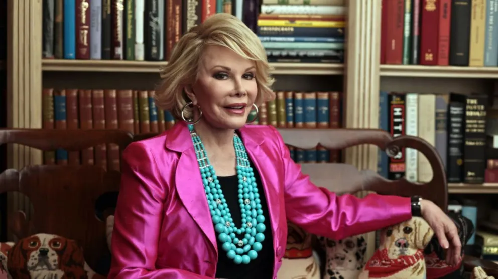 La actriz Joan Rivers arremetió contra Lady Di: implacable y cruel, enumeró las razones por las que la odiaba