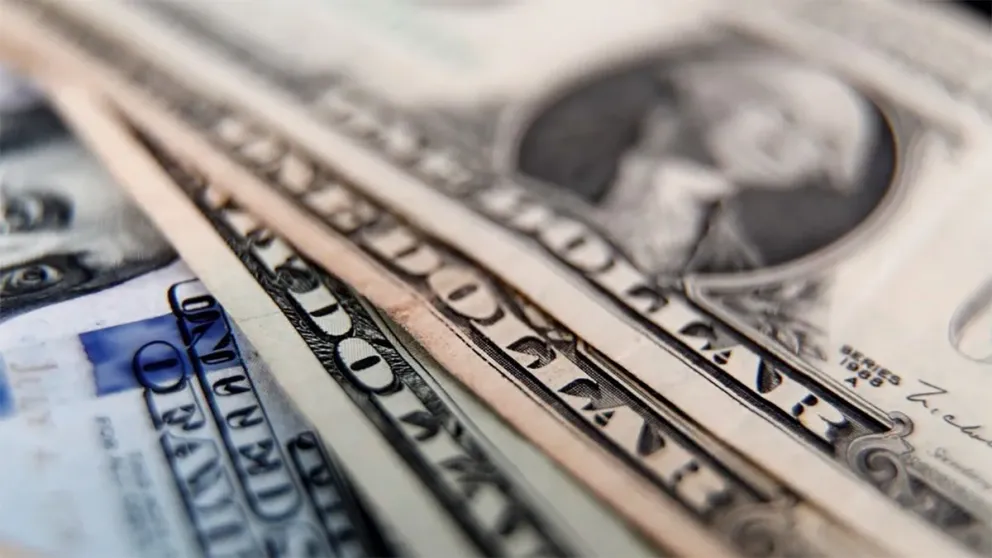 Dólar blue: esta es la “impactante” cotización de la moneda para este jueves 16 de febrero