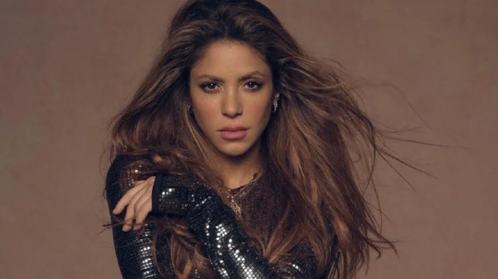 Shakira continúa explotando al máximo el escándalo al sacar un llamativo producto oficial