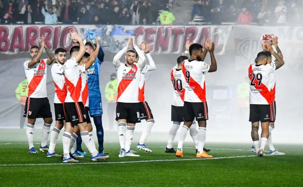 Este es el increíble futbolista que jugó en River Plate, lo echaron y ahora dará todo para vengarse 