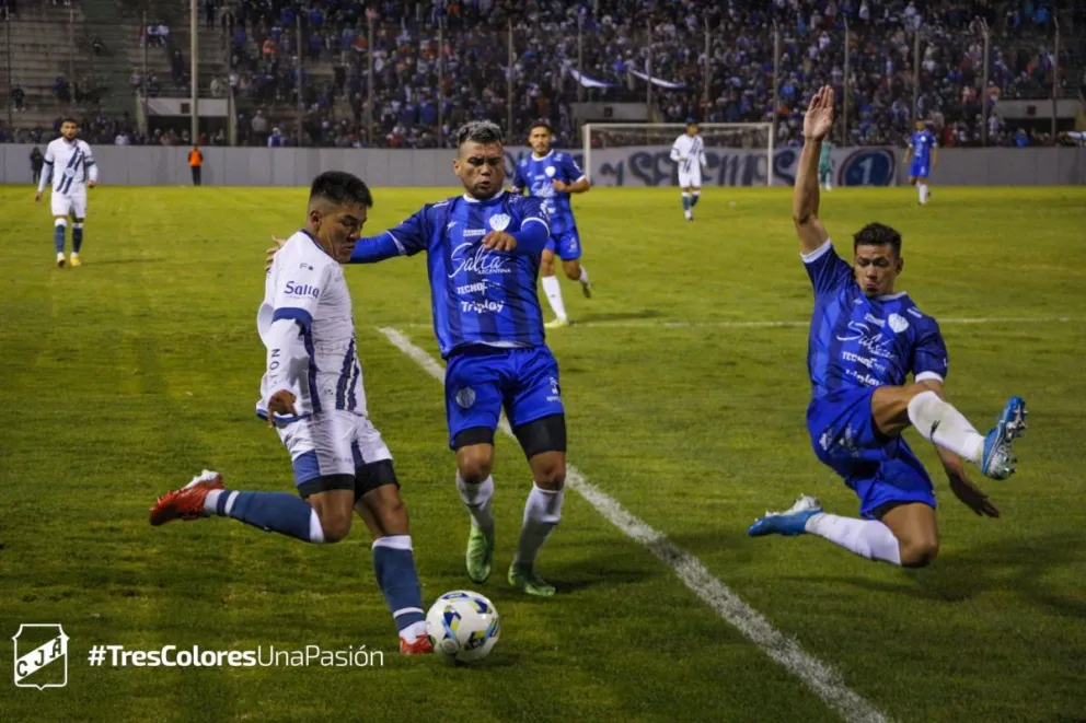 Gimnasia y Tiro venció a Juventud Antoniana y se quedó con el clásico salteño de cara al inicio de temporada