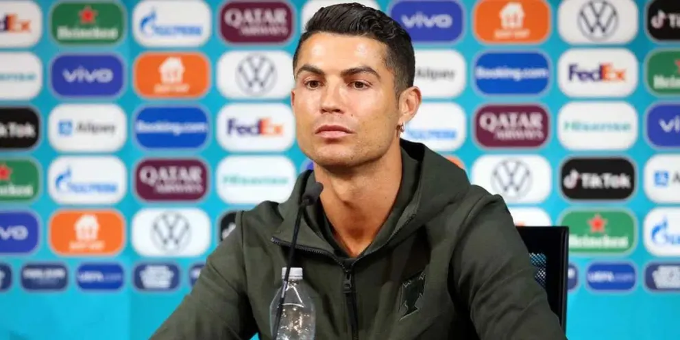 La curiosa reacción de Cristiano Ronaldo al premio The Best que ganó Messi
