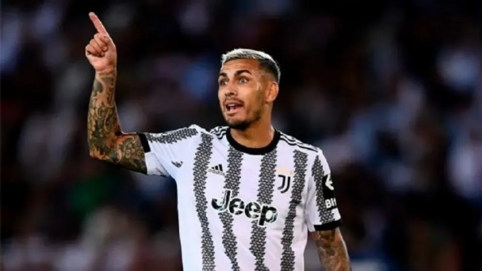 Riquelme no se rinde: el insólito plan para convencer a Leandro Paredes de volver a Boca