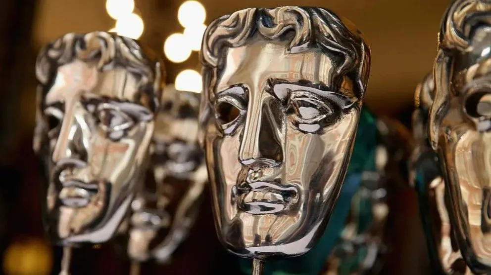 Una alfombra roja deslumbrante: así fueron los looks más impresionantes de los BAFTA 2023