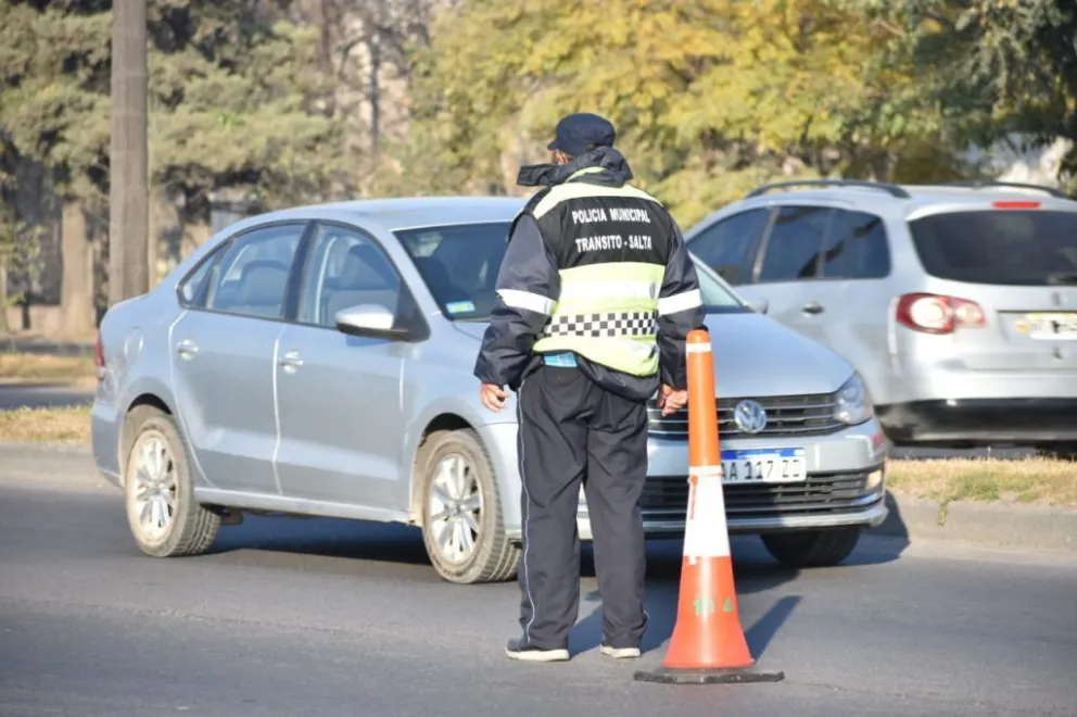 Debido a marchas y un siniestro vial: estos son los cortes de tránsito en la ciudad de Salta