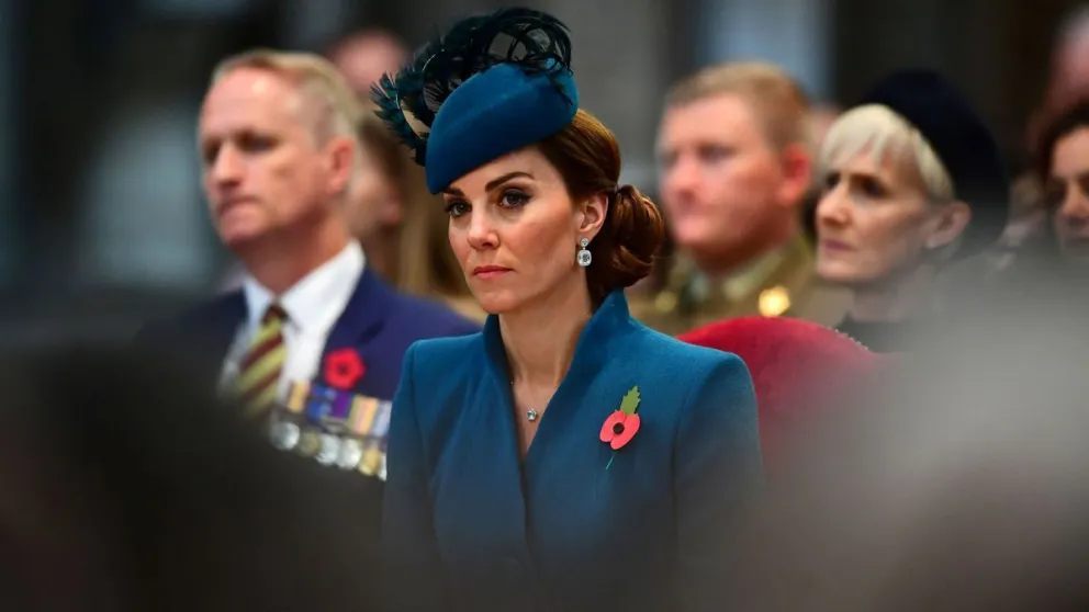 La familia real usa a Kate Middleton para hacer frente al efecto negativo del príncipe Harry en Londres