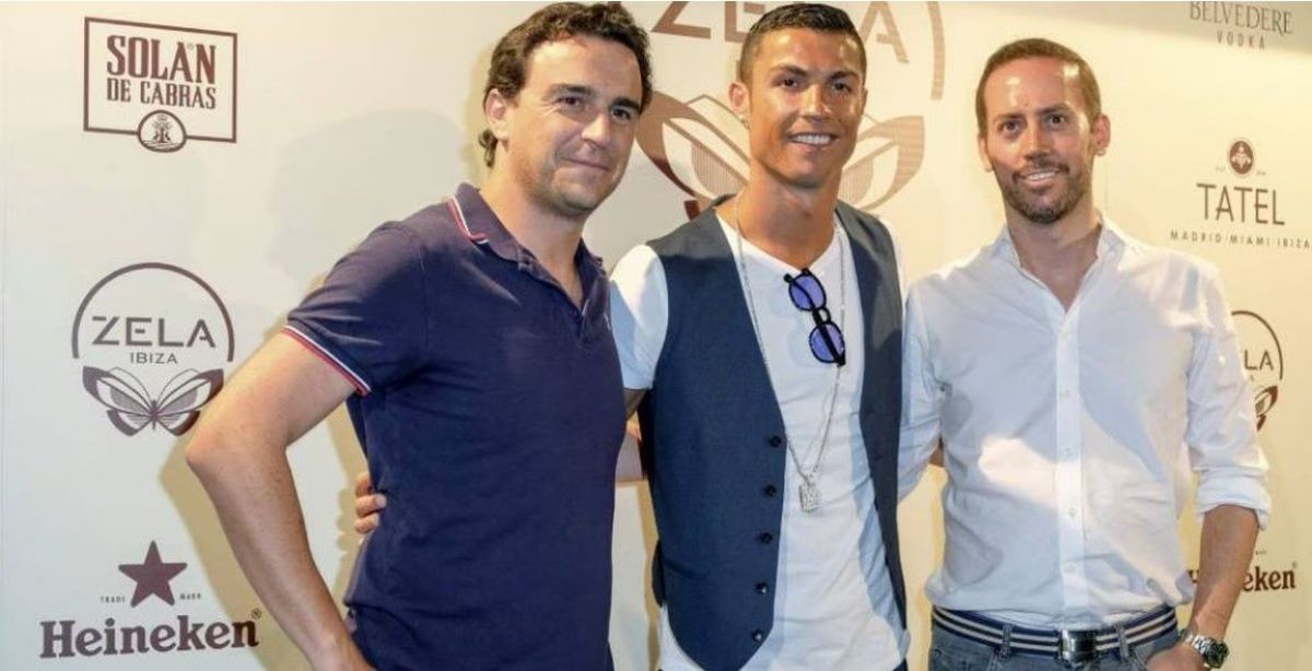 Cristiano Ronaldo junto a sus socios.