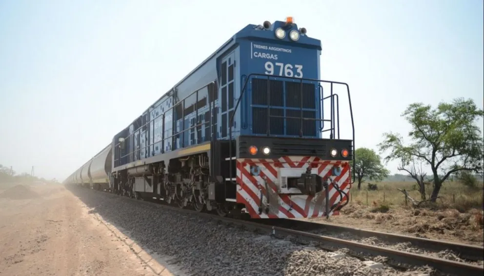 Un hombre en situación de calle se durmió en las vías, el tren lo arrolló y perdió una pierna  
