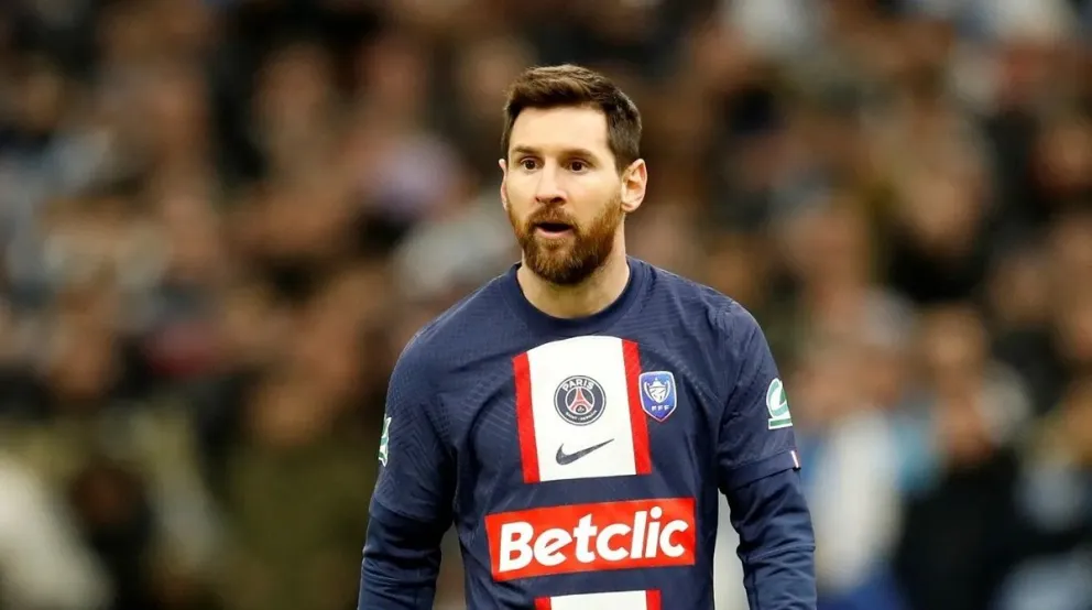 El presidente del PSG, Nasser Al-Khelaifi, se cansó de Lionel Messi y lo traicionaría de la peor manera