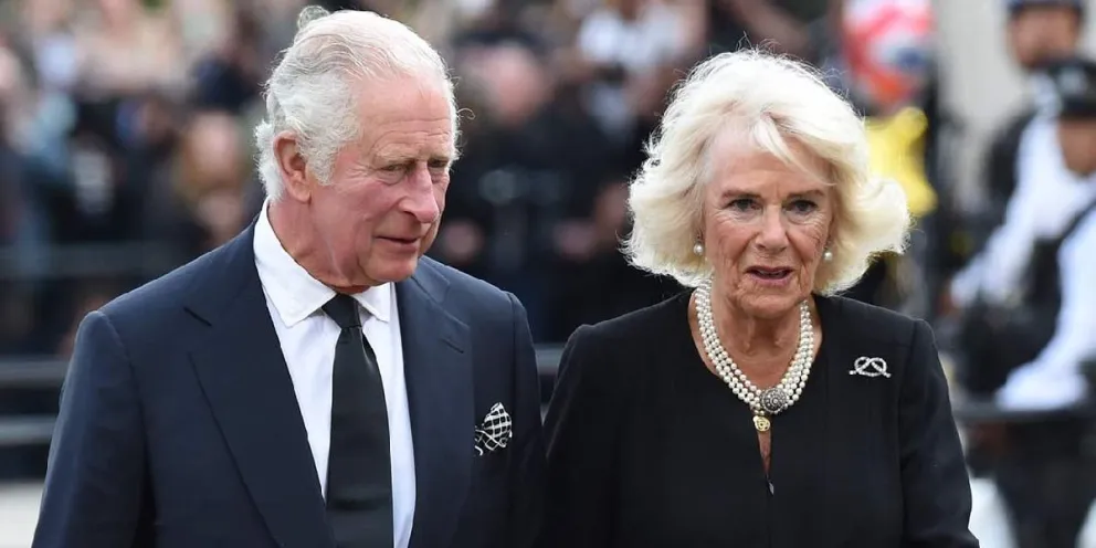 La fuerte amenaza de Camila Parker al rey Carlos III por la que continúan casados: él no puede dejarla