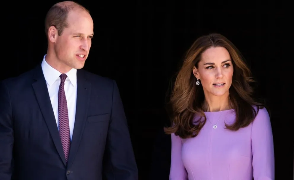 El príncipe Guillermo y Kate Middleton en su peor momento: manifiestantes los atacan y viven un tenso momento