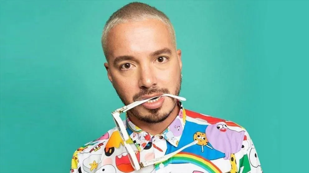 De locos: mientras intenta convertirse en ejemplo para su hijo, J Balvin colabora en una masiva venta de alcohol