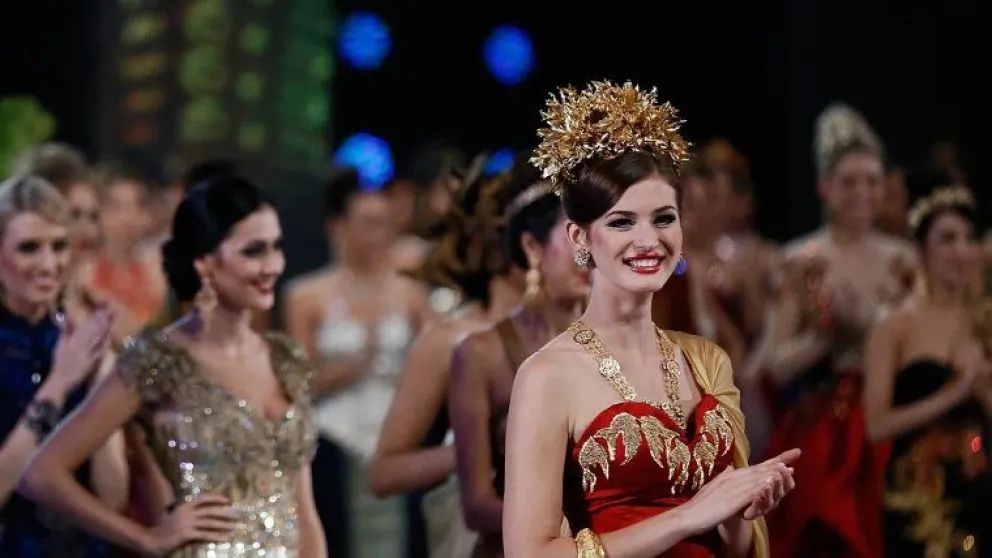 Más controversia: exconcursante del Miss Universo cambia su identidad escapando de las garras de su esposo 