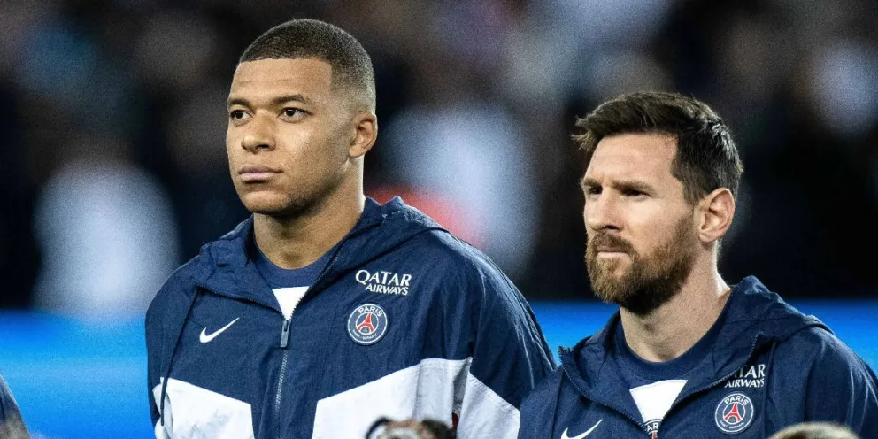 Lionel Messi no lo cree: lo que hizo Kylian Mbappé delante de miles de hinchas del PSG