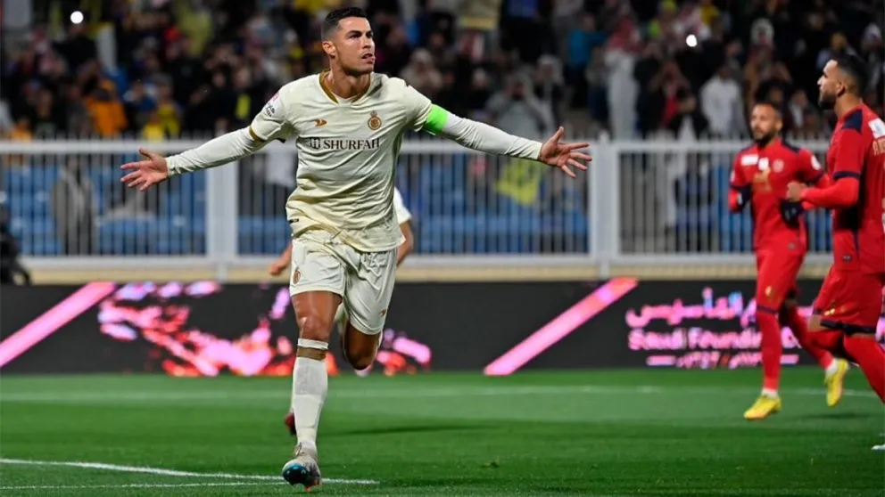 Soprende a todos: Esto hizo Cristiano Ronaldo para opacar la posible llegada de Messi a Arabia