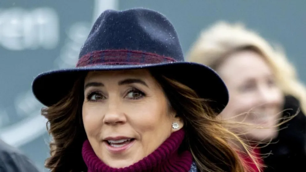 Este es el espectacular look de Mary de Dinamarca, que también lucieron Letizia y Rania de Jordania